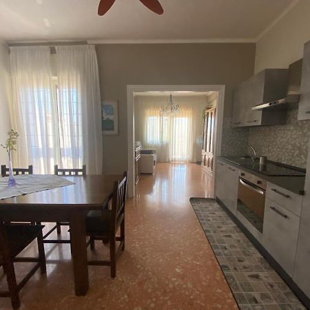 Bed and Breakfast Sweet Emma Caserta Exterior foto